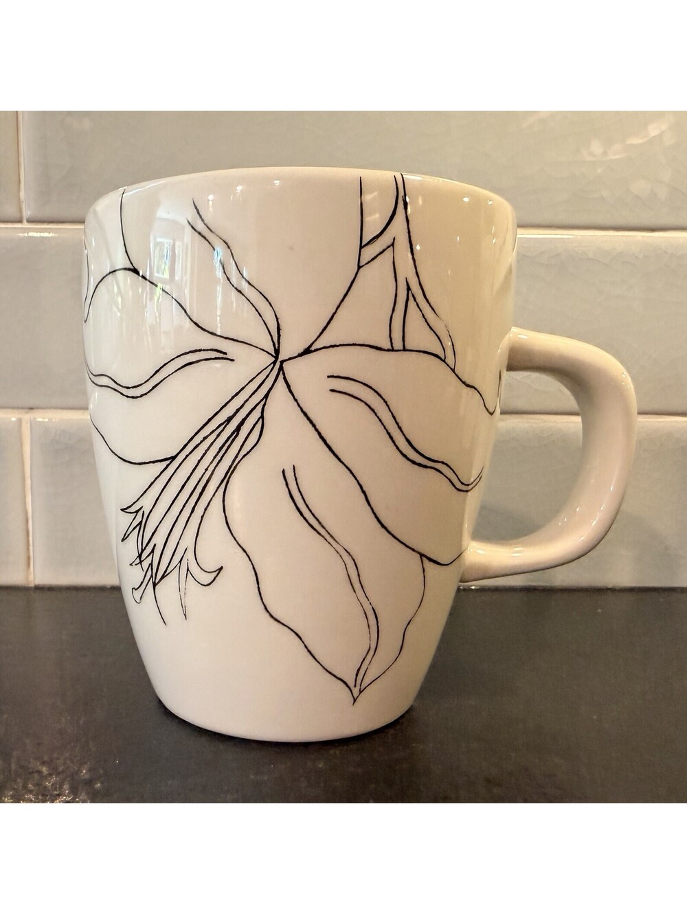 Laurie Gates 14 Fl oz Floral Antilles White Mug Cup Dishwasher/Microwave safe